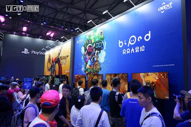 playstation中国chinajoy展台多图照:人山人海 无索不玩