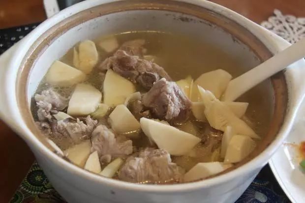 排骨汤怎么炖最有营养小孩吃 b823443b40dc450ba420d17907a2656f.jpeg