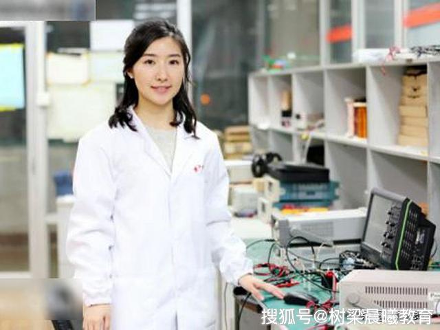 “北史蛟，南杨树”，学成回国的这2位美女教授，才是中国的脊梁
                
                