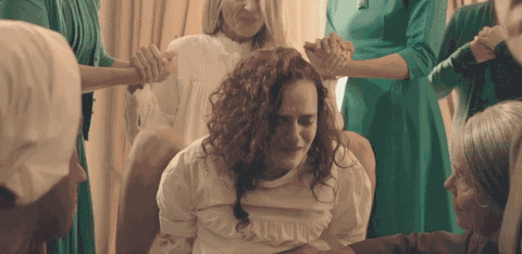 38岁三胎产妇剖腹产视频曝光:你拿命换来的孩子，连1万块钱都不值