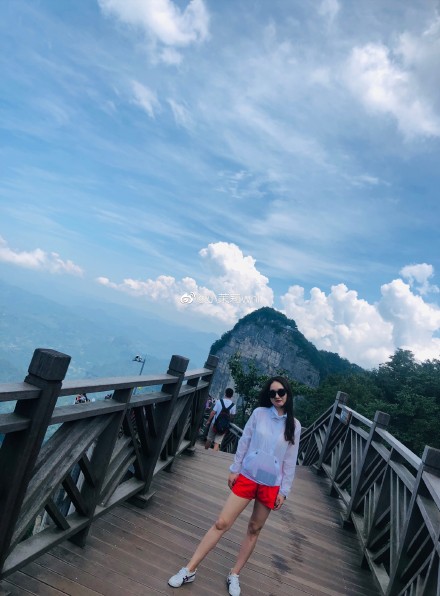 去张家界暑假旅游/自驾游/自助游/大家游玩张家界所关心的问题 去张家界暑假旅游/自驾游/自助游/大家游玩张家界所关心的问题