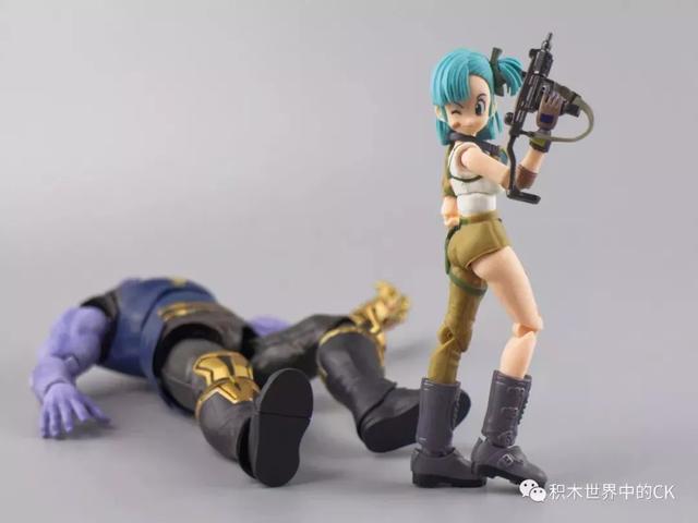 不务正业系列万代shf布尔玛