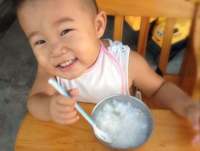                     别犯懒了，4岁宝宝肠胃坏死，医生：给孩子吃这早饭，就是坑娃