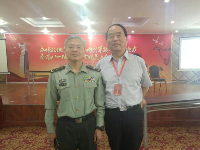 (李卫华会长拜会铁道兵老战友,原酒泉卫星发射基地副政委于本诚将军.