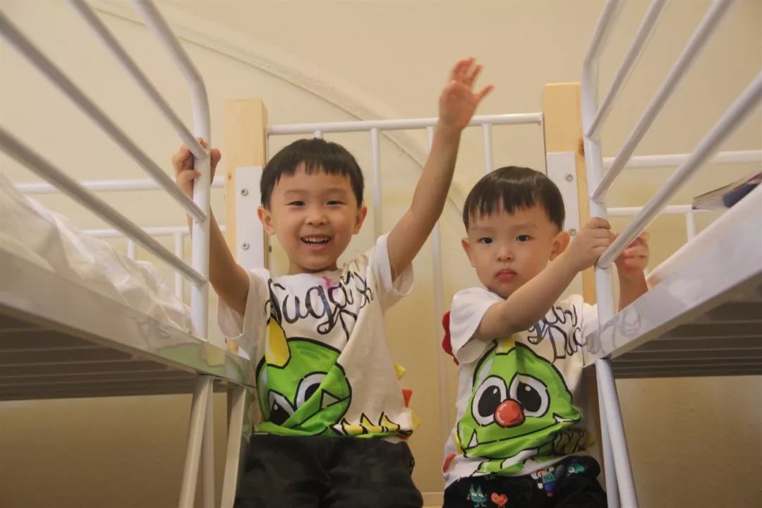 【摩登家庭第七季】向往的日子-摩登家庭山野