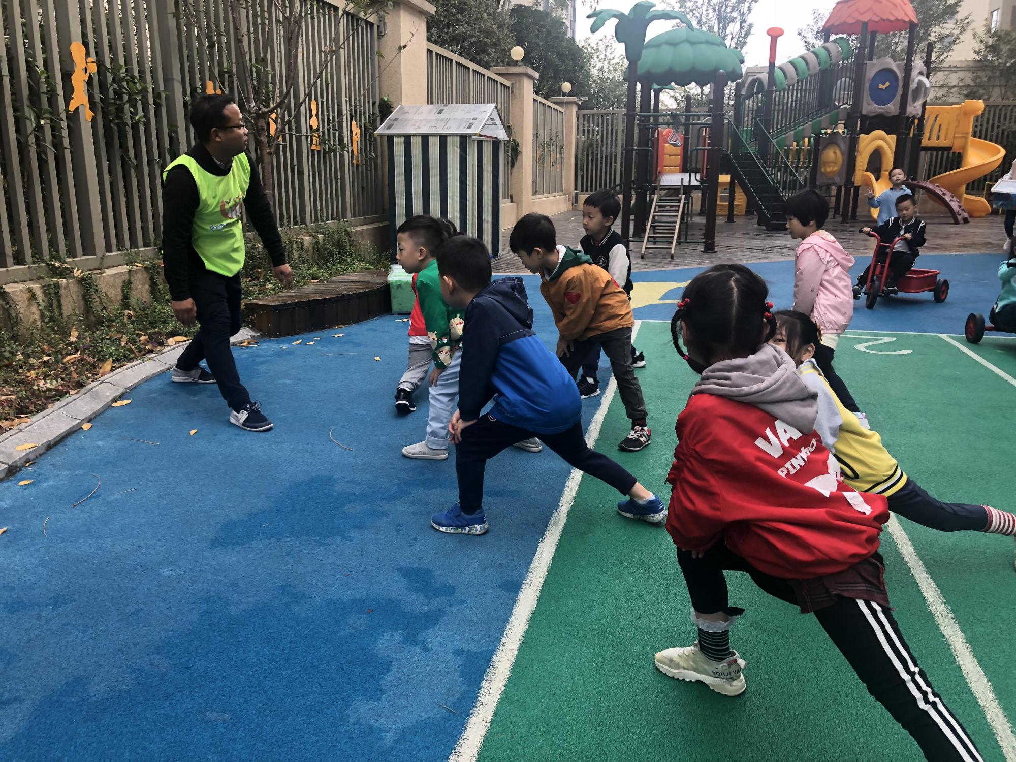                     6岁孩子5点起床晨跑，体检时却被医生告知：比同龄人发育迟缓