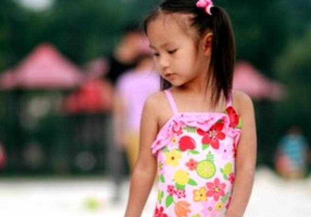                     原创            6岁女孩性早熟，以后身高不到1米5，孩子坏习惯得改