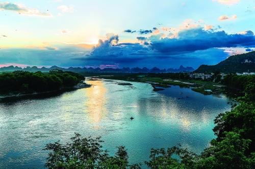 描写桂林漓江的风景