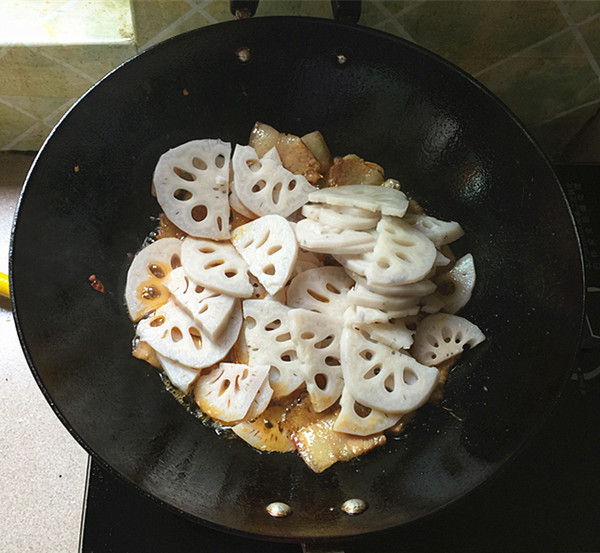 回锅肉是不是要焯水 22d9b69e74804f2b84fa4705a2c3d9c4.jpeg