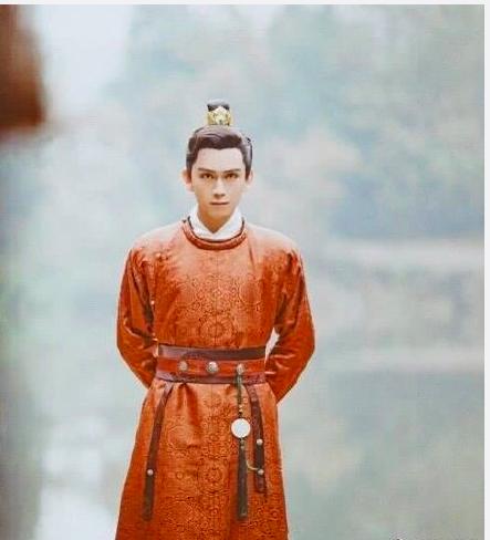 朱赞锦——《东宫》赵士玄,《陈情令》金光瑶蒋龙,1995年3月22日出生