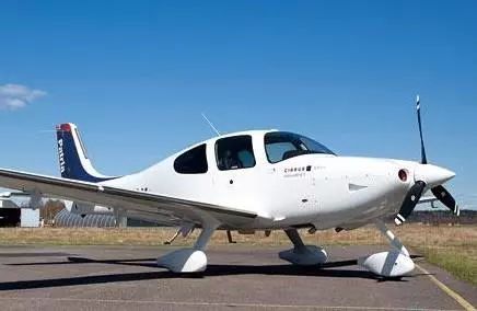 通用机场和民用机场的关系 4f55d4e51ba7426aa48698c9eb164b1e.jpeg