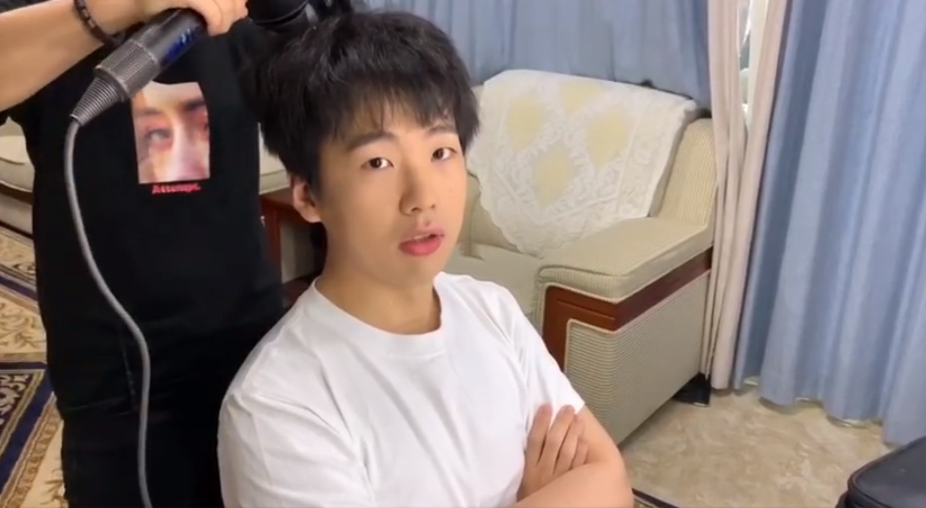 没想到吧郭麒麟粉丝总有办法治你唇语也能破解