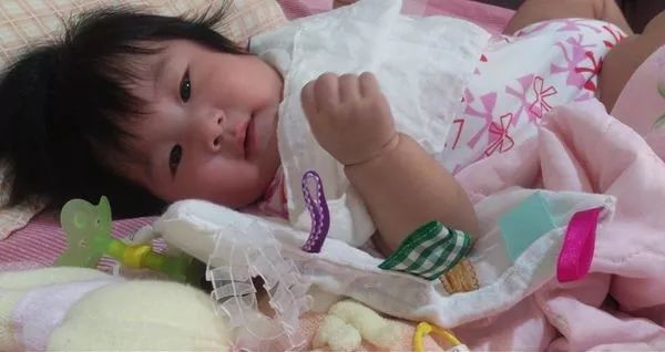                     药水瓶好好用！帮助医生判断小孩病情，靠这3步骤