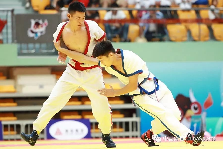 第二届全国青年运动会中国式摔跤决出多项冠军