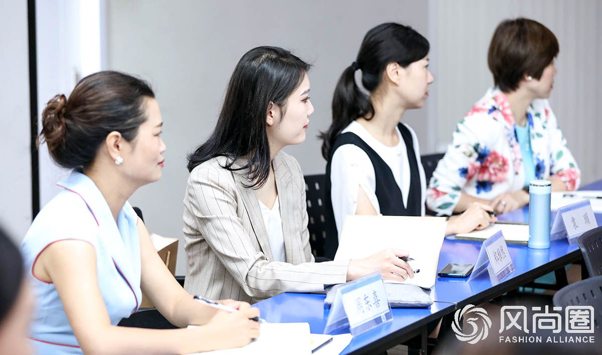 第13届金正昆政务商务礼仪班在京授课