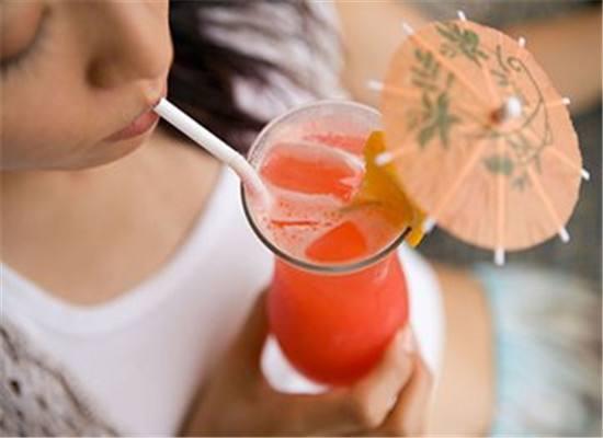 夏季喝无糖饮料,就不会发胖吗?不管好坏,少吃糖是正确的选择 九州娱乐金百利网