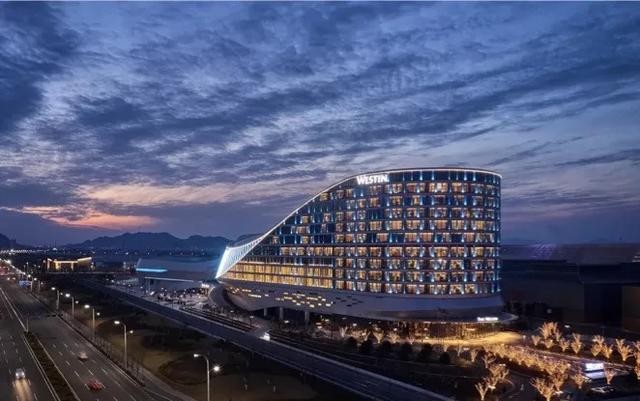 朴树、谭维维、王若琳、佛跳墙乐队,国内首个