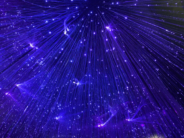 06高逼格网红打卡宇宙空间里,最浪漫之物也就是月球了吧.