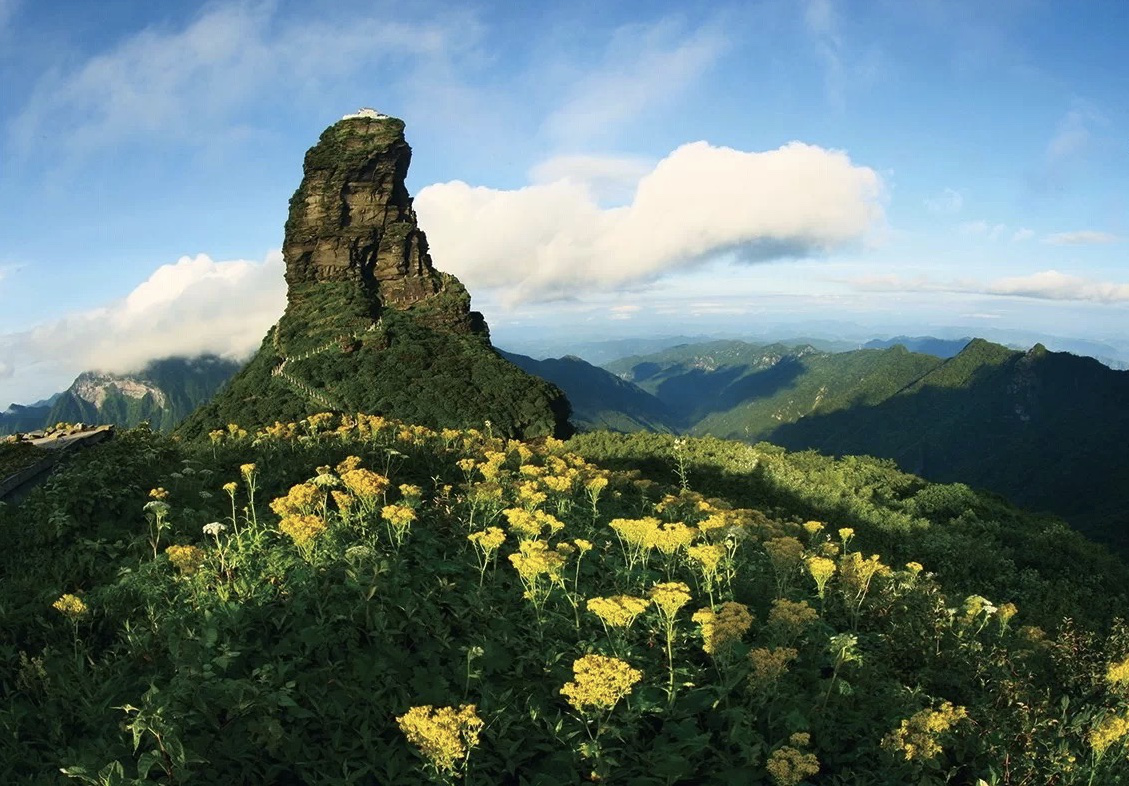 大型山水实景剧 梦幻梵净山 热烈上演 铜仁旅游再添新篇章 自然