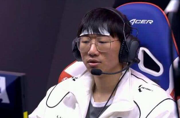 lol不动宁王再次逛街解说cat被喷不公