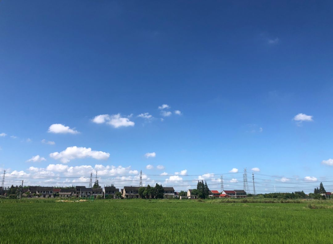 爱就像蓝天白云晴空万里