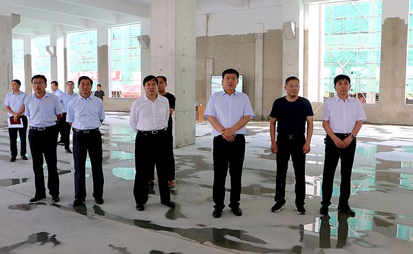 张佃虎调研全县重点项目建设