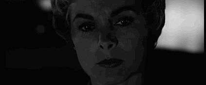 【fade in/fade out 淡入/淡出(渐隐渐现)】场景间的一种视觉过度,多