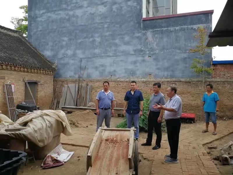 市总工会领导深入帮扶村开展帮扶活动 皇家娱乐官方