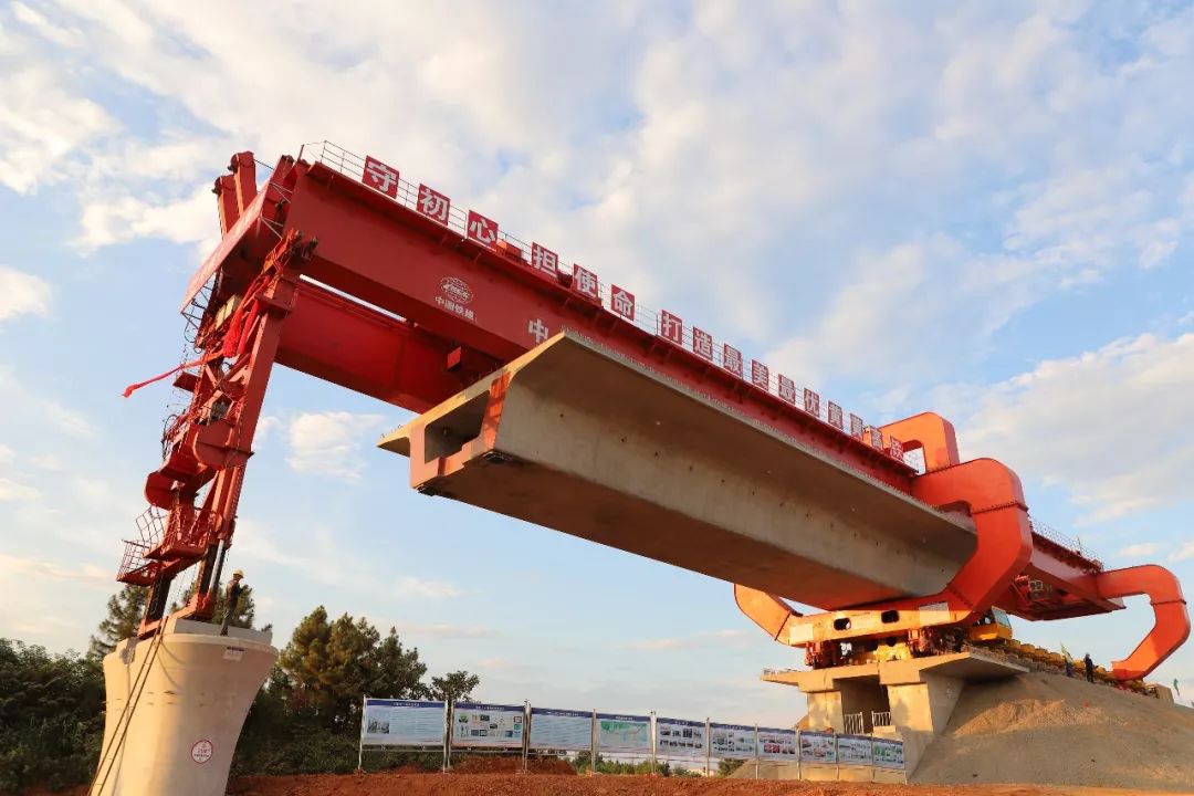 黄黄高铁首架成功,武汉到黄冈将仅需15分钟