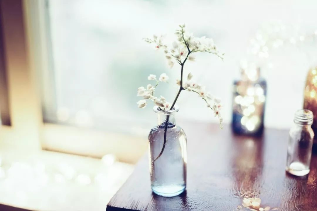 用一句当年很火的歌词,证明你老了