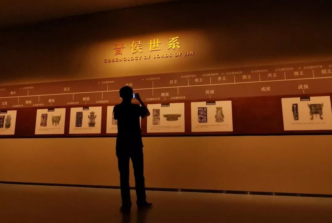 秦汉春秋战国金戈铁马转瞬即过秦汉的青铜器已经成了垂垂老朽历史车轮