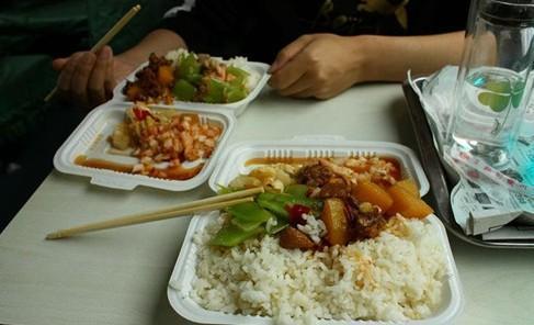 红苋菜号称“长寿菜”,可炒之前用不用焯水?做错了浪费营养 皇家娱乐在线注册
