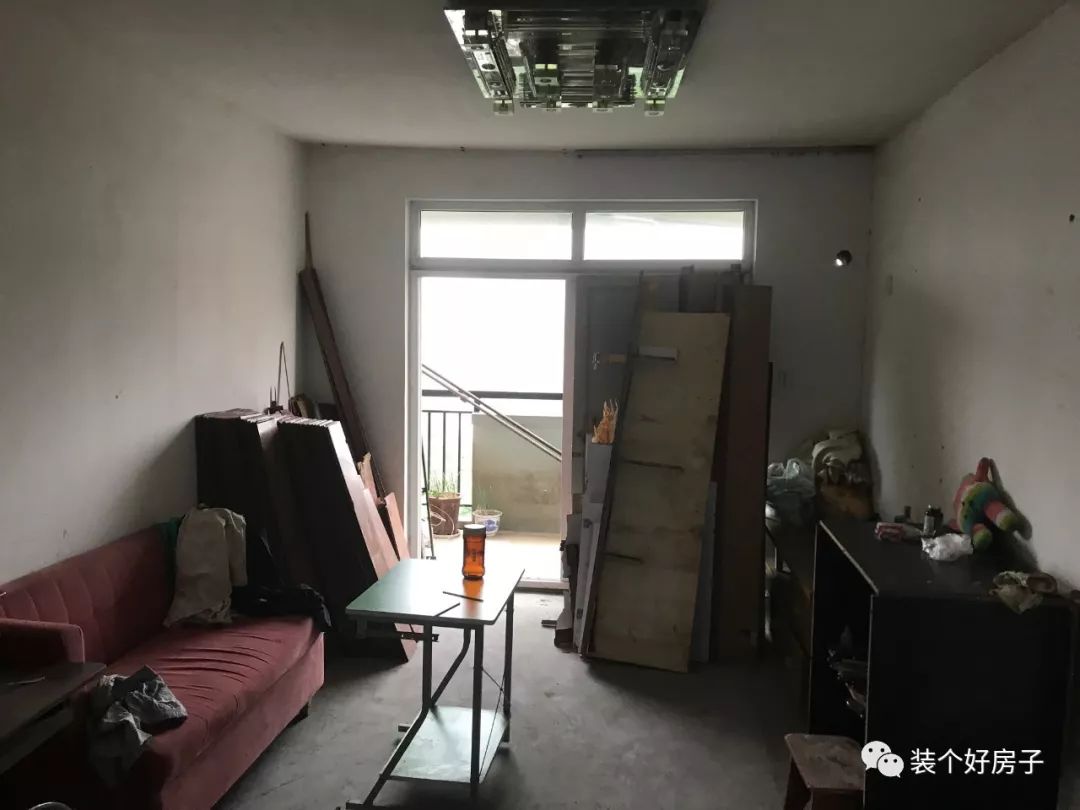 80㎡破旧二手房逆袭,缺陷变亮点,打造超舒适乌克兰现代风!