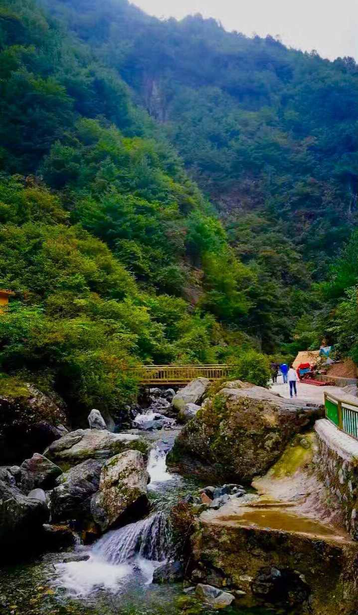 七夕当晚,篝火晚会"点燃"积石山县大墩峡