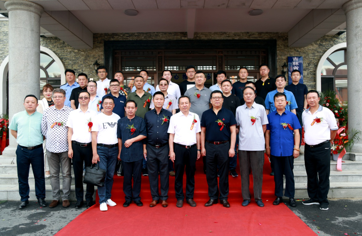 大岭物流园区首个社会化登记服务站落户厚谊俊捷带来便捷服务新体验