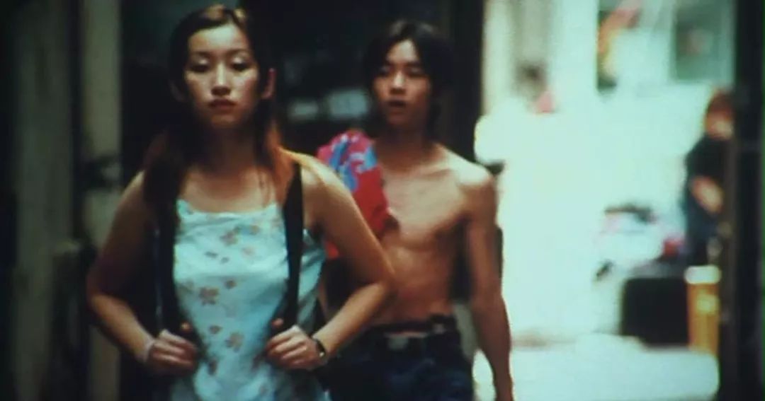 看完这部香港三级片，我与导演聊了聊