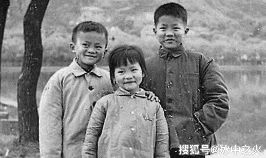 马云的老照片,看了让人心疼,网友:成功是有理由的! 太阳城娱乐城网址