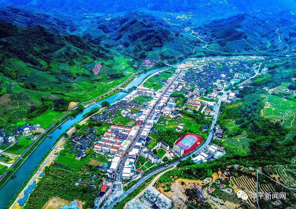 《永兴村全景》《梧溪村全景》《北寮村全景》南洋九个村全景南洋镇