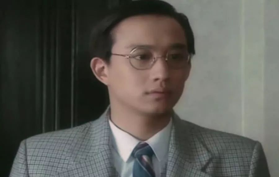 不禁感叹年轻时候的黄磊是真帅啊.