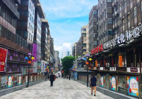 云岩区经济总量_贵阳市云岩区地图