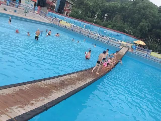 567112948d134fbc9aa1100282c3eaf6.jpeg