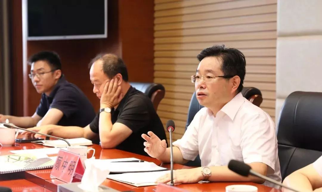 顾中明赴锡山公安分局实地督导扫黑除恶专项斗争