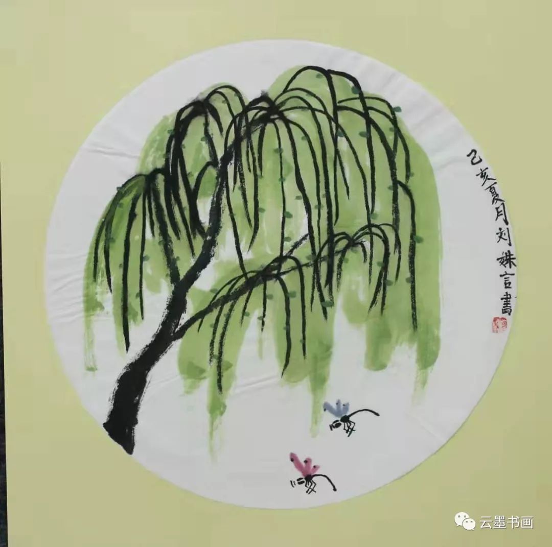 除了静物展览云墨还安排了学员现场书画展示,为整个展览增添异彩,现场