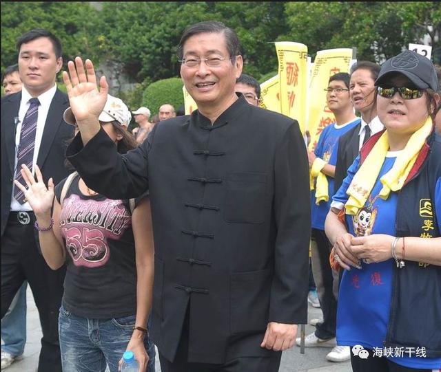 爱国他从来不是嘴上说说张安乐中华文化让我无惧
