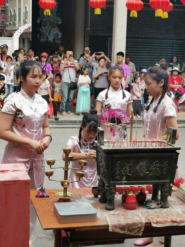 天河珠村外来常住人口_常住人口登记卡(2)