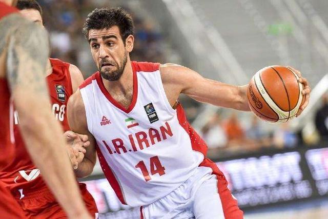 伊朗昔日篮球巨星号称亚洲最强 如今退出NBA落选世界杯大名单_伊朗队