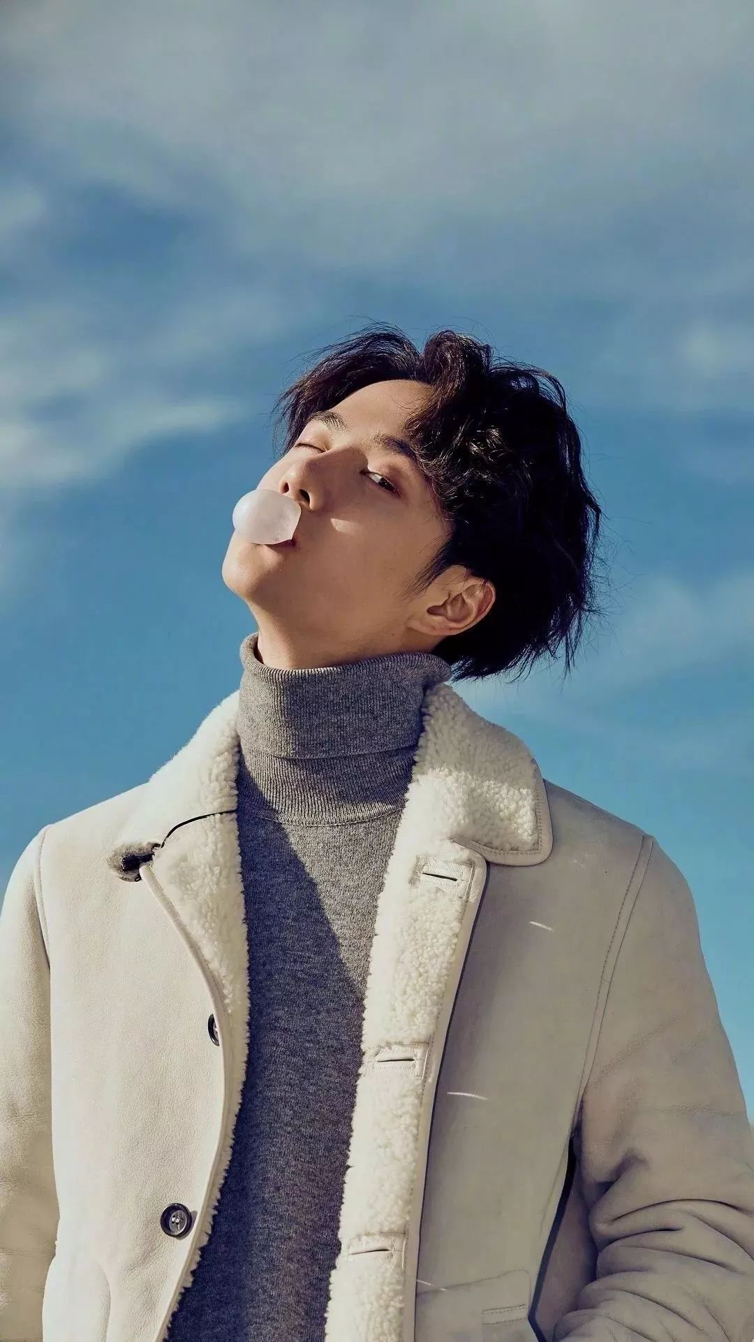 王一博壁纸合集大年夜全 40张