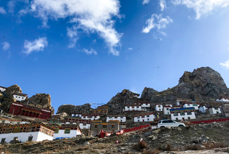 西藏最高的寺庙是哪个 1084a53c868c4c79a798694b7d27fa14.png