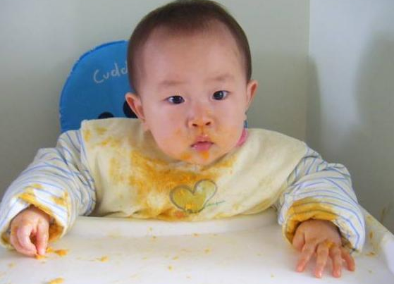                     奶奶带孩子：立秋有4不吃，否则孩子积食易生病，还不长个！
