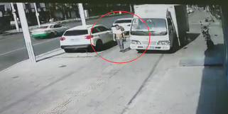 如何找车内监控 1821d2b32b2b4999bc9e29993ee5e687.png